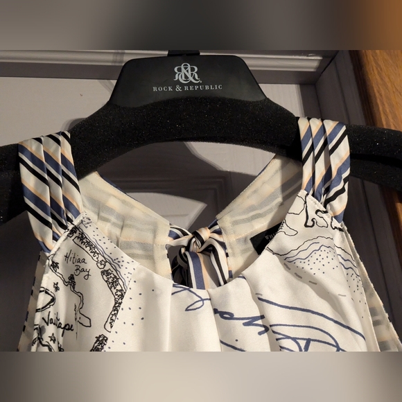 WHBM size small sleeveless blouse NWT - Picture 5 of 13